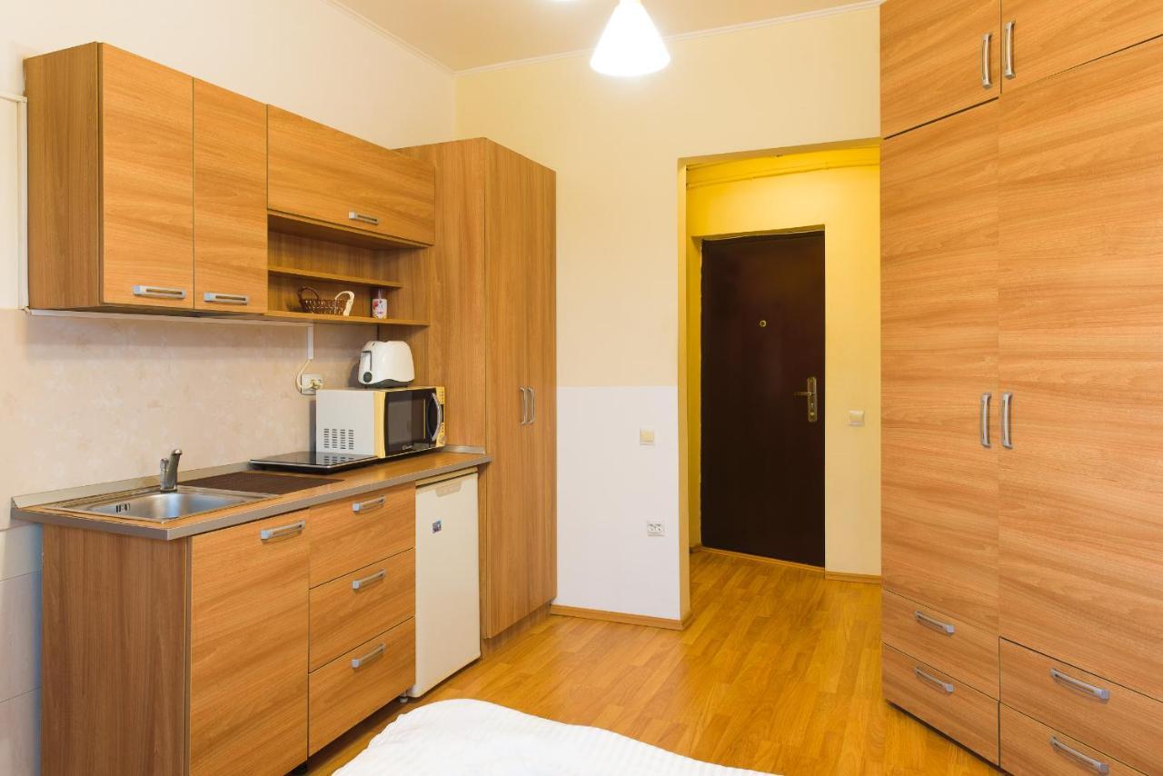 Downtown Studio Apartment Bucharest Exterior photo